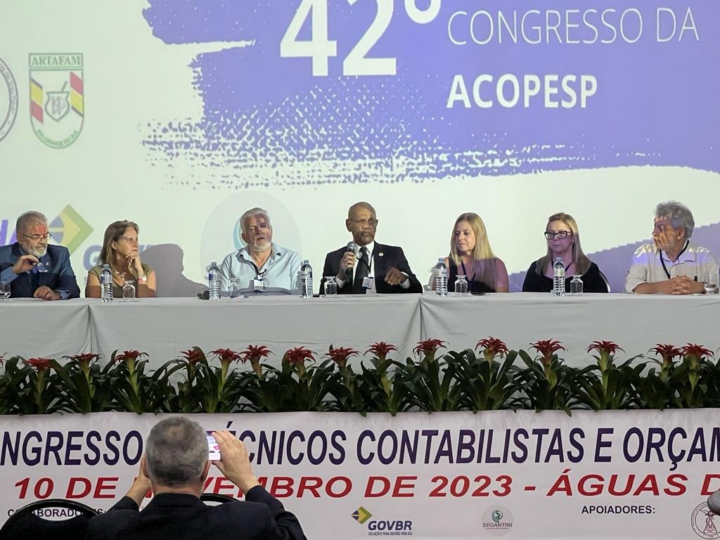 ACMSP presente no 42° Congresso da ACOPESP